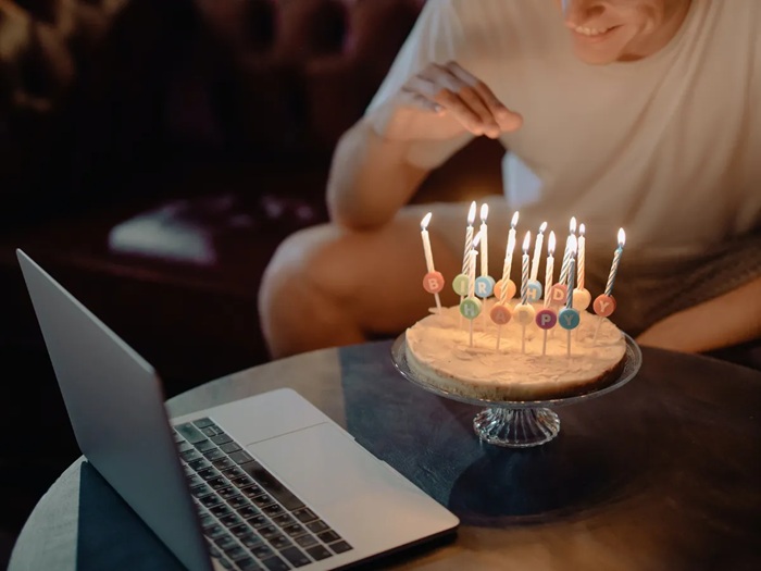 Tips to Make His Distance Birthday Special