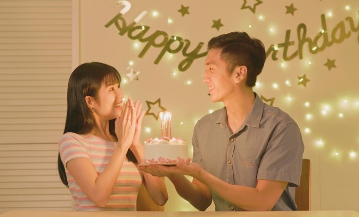 How Can You Make Your GF Feel Special On Her Birthdays