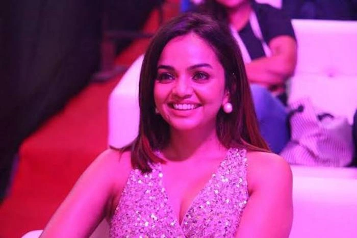 Sameena Anwar Social Media Presence